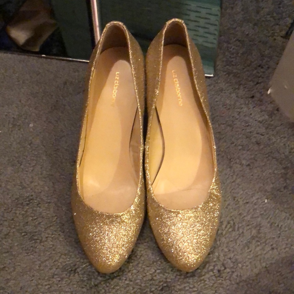 Gold glitter high heels
